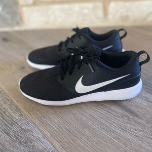 NIKE ROSHE GOLF SHOES